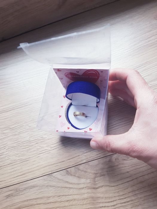Nowe PUDEŁKO na obrączki, pierścionki,  kolczyki  w kształcie serca
