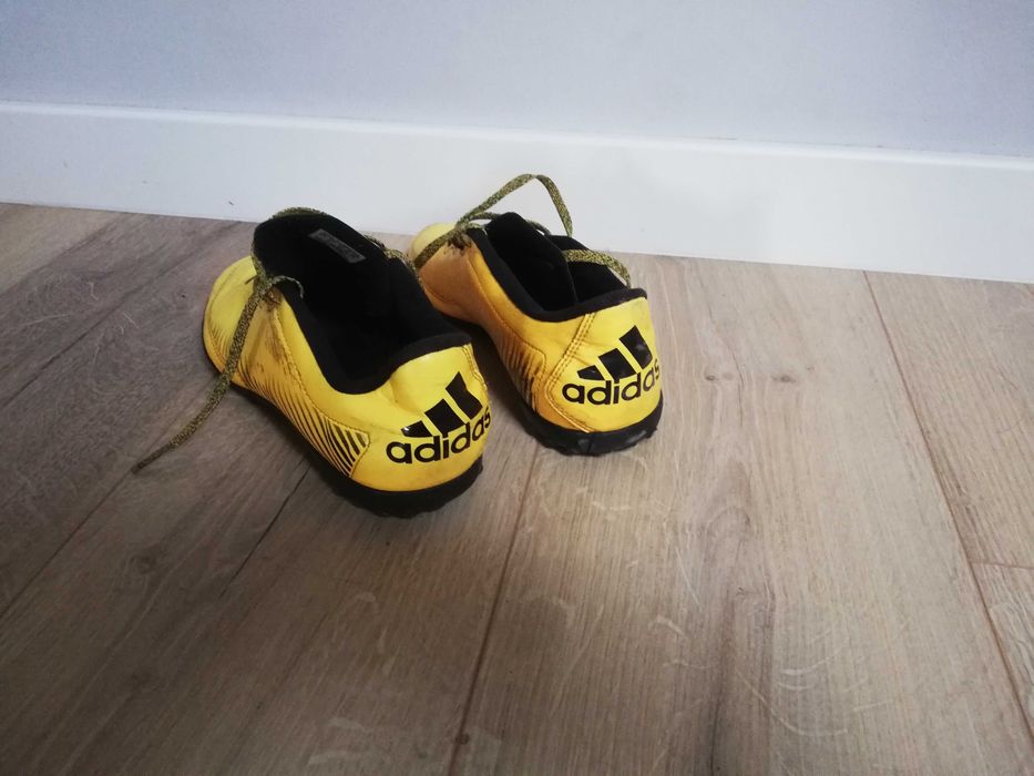 Halówki korki buty adidas roz 38