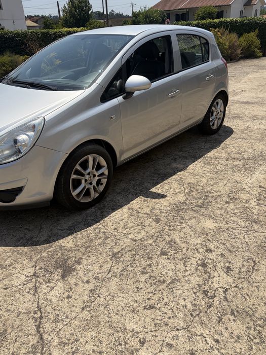 Opel corsa D 1.3 cdti