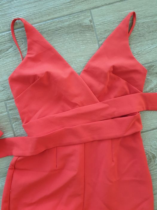 Kombinezon ASOS czerwony