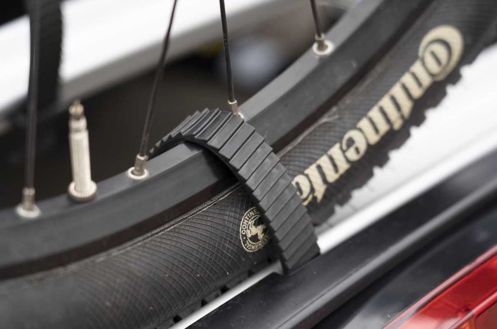 Precisa de suportes de bicicletas, motas,outras soluções de transporte