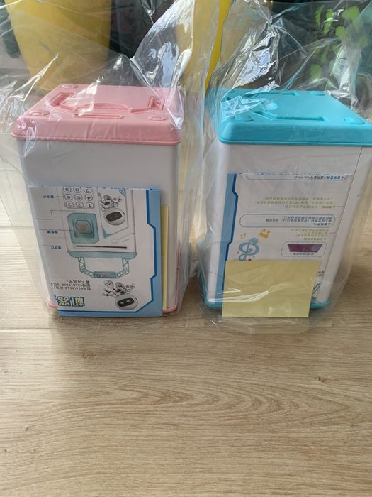 Банкомат, скарбничка, сейф, копилка детская.