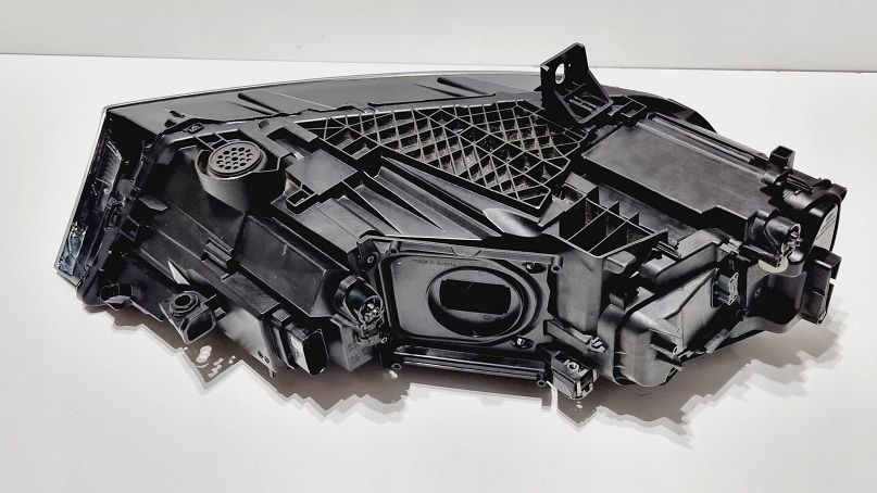 Reflektor prawy i lewy full led Audi Q7 4m0 matrix europa