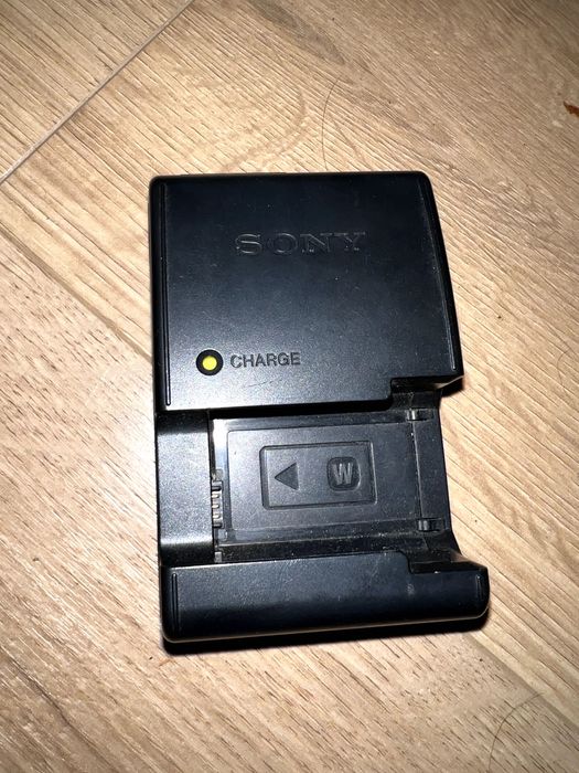 Ładowarka baterii do aparatu Sony