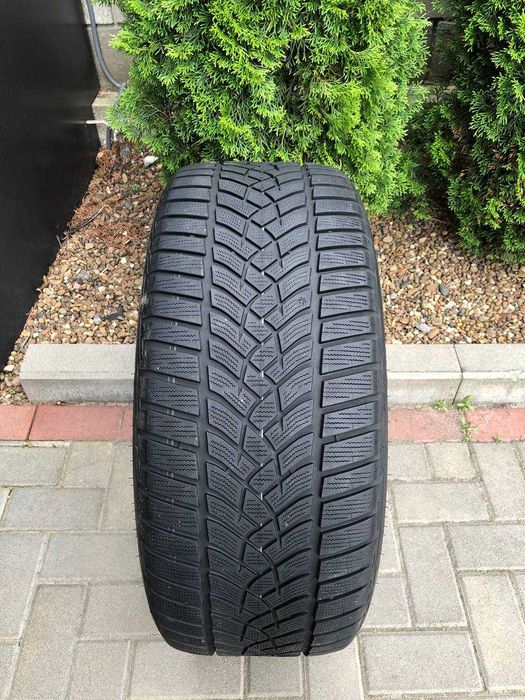 Шини Goodyear 265/45 R20 108V Ultra Grip Performance Gen-1