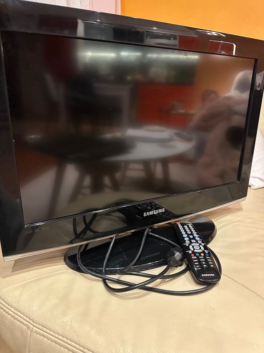 Tv Samsung 26” sprawny
