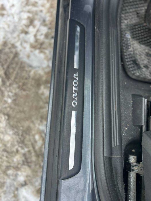 Автомобіль Вольво