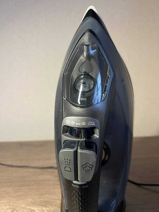 Праска Philips DST5040/80