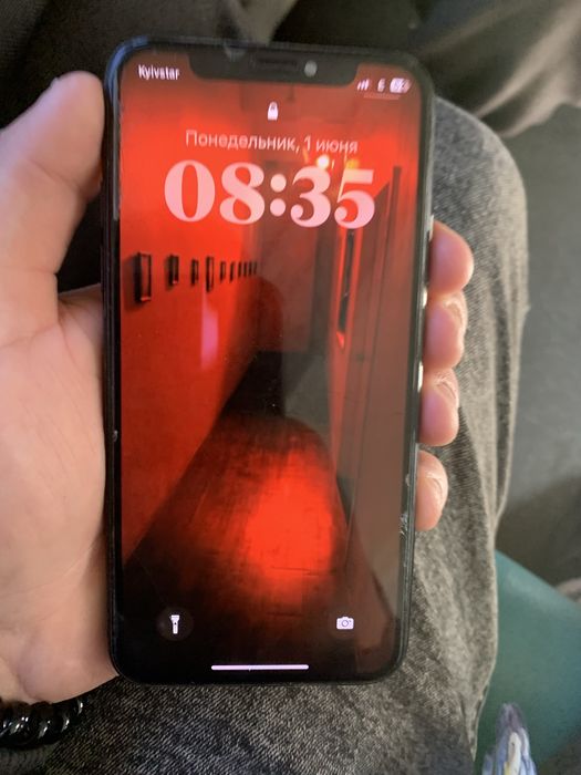 Продам iphone x 64 гб акб 76