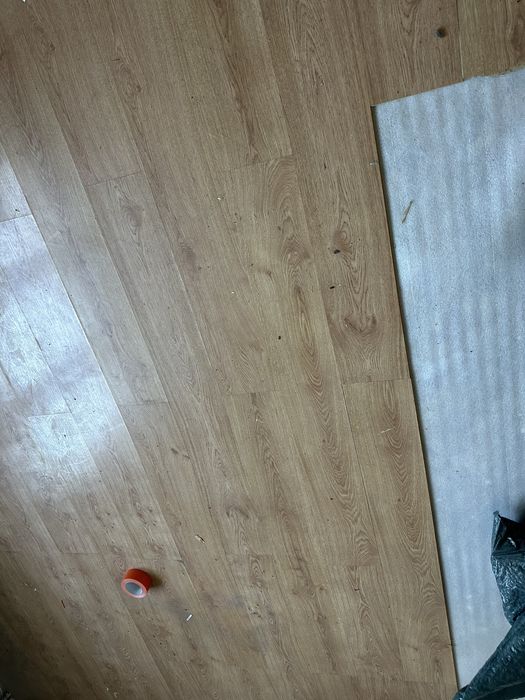 Panele podlogowe i listwy 18m2 drewno