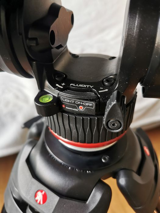 Tripé Vídeo profissional Manfrotto
