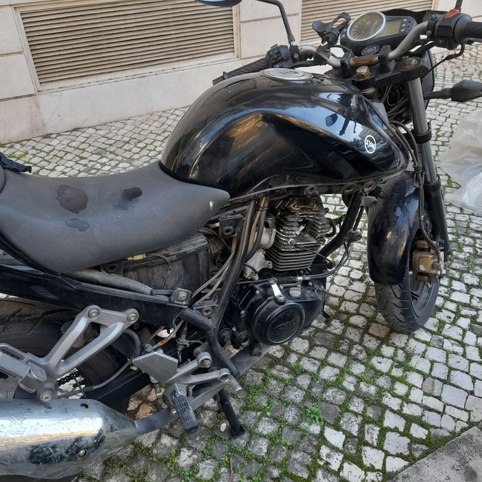 Sym wolf 125  Avariada