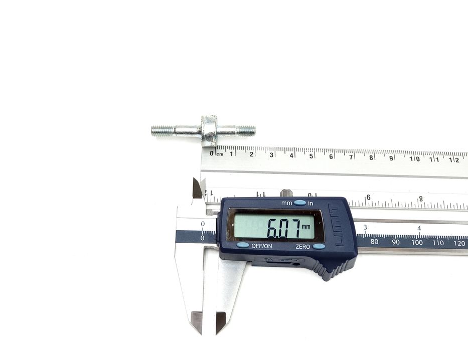 NOWA Śruba szczęki hamulcowej Romet Alka Zenit Wagant Gazela Laura PRL