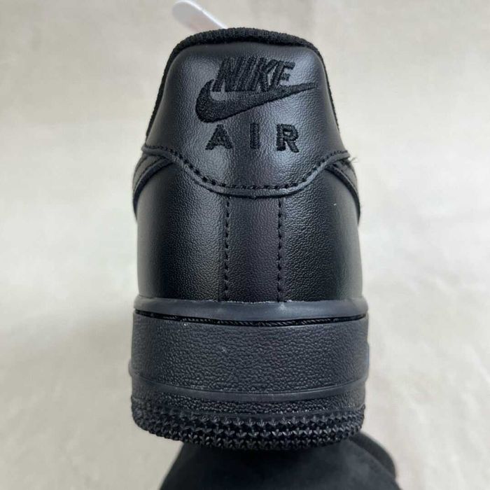 Nike Air Force 1 Low Czarny  38.5