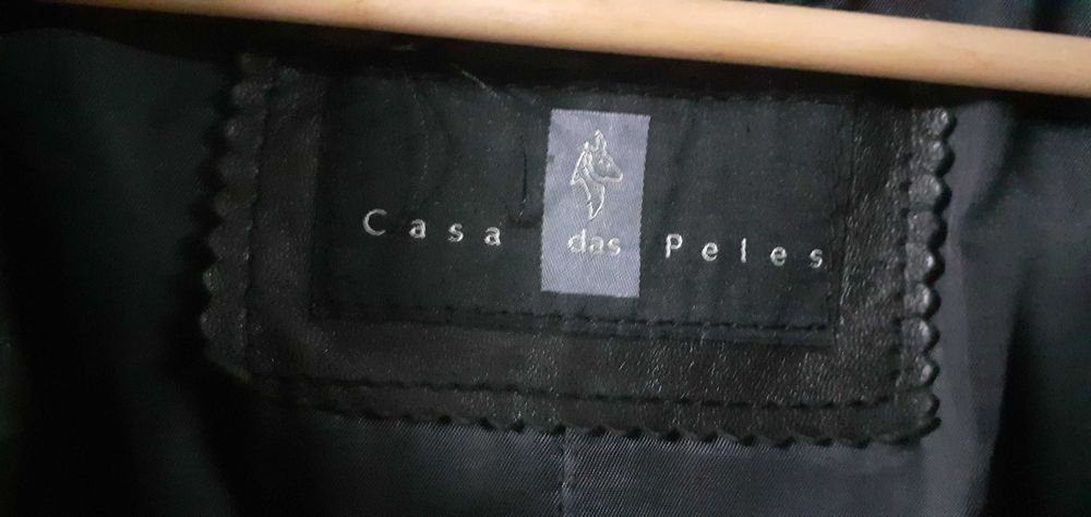 Casaco em pele preto homem