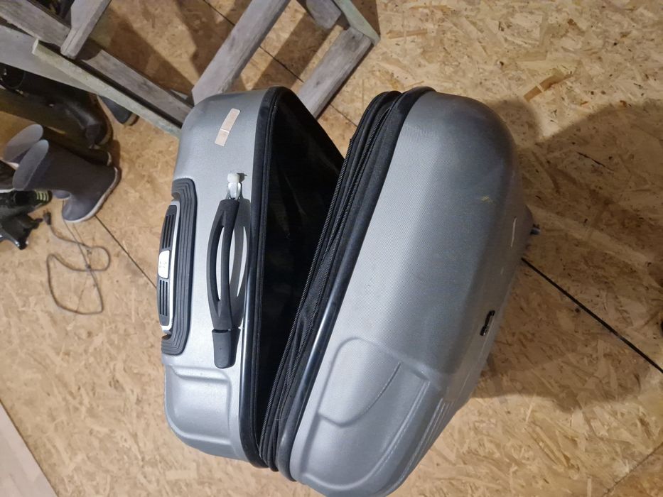 Walizka podróżna duża srebrny