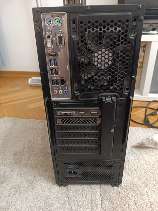 Komputer i3 / GTX 1050 Ti 4GB / 8GB DDR4 – sprawny