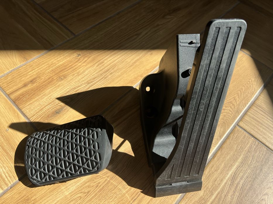 Педаль газу Мерседес