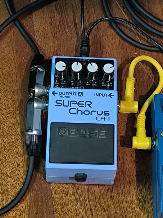 Boss Chorus / Crybaby WahWah / Boss BD-2 Overdrive