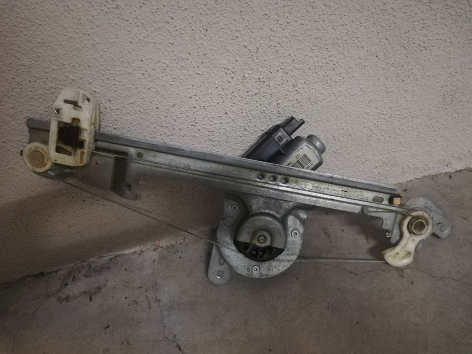 Elevador vidro traseiro direito megane Break II carrinha