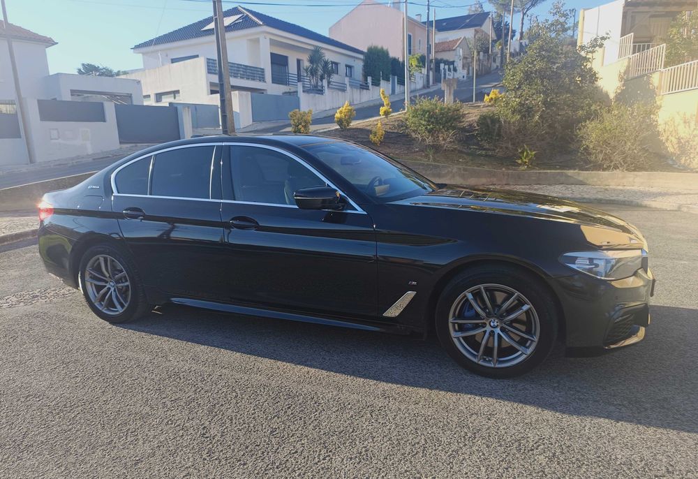 BMW 530e Pack M Nacional foto 2
