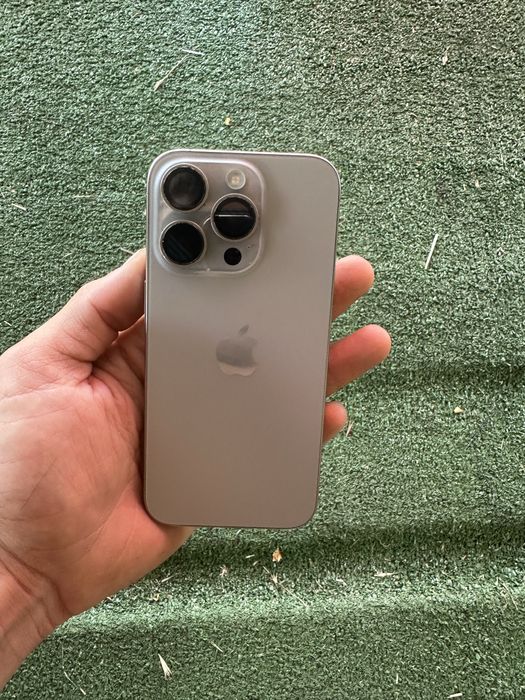Iphone 15 Pro в хорошем состоянии