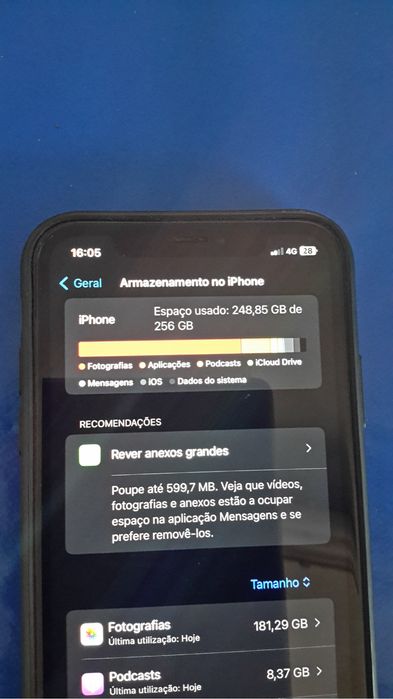 Iphone 11. 256GB
