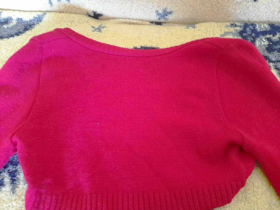 Sweterek bolerko  damski  rozmiar  M