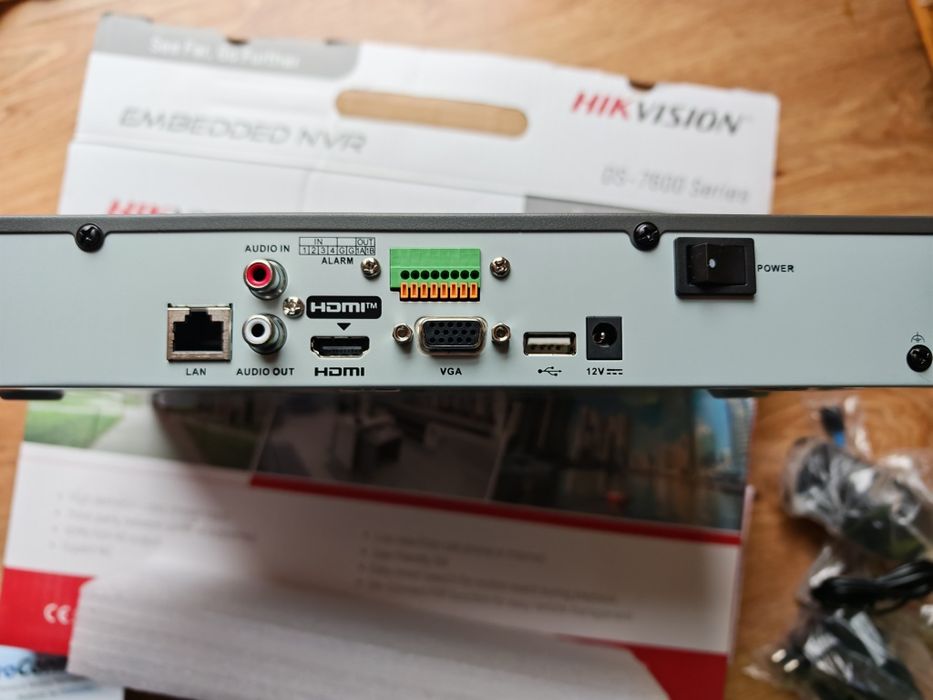 Rejestrator DS-7608NI-K1 (C) alarm Nówka