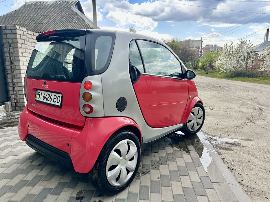 Mersedes-Bens Smart 450 в ідеальному стані