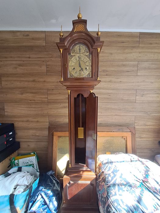 Relógio longcase (de coluna ou "grandfather clock")
