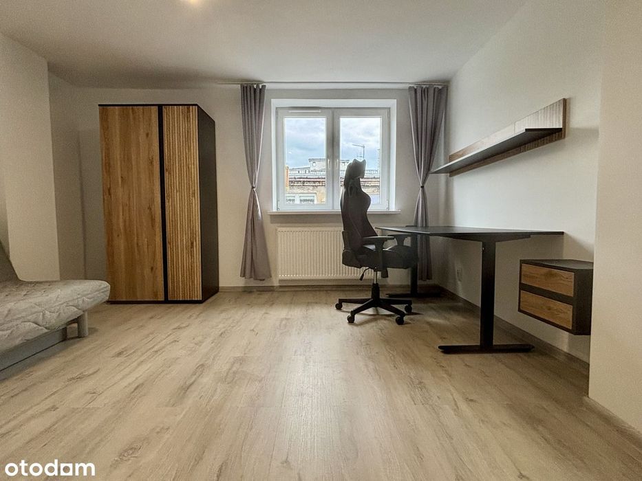 3 niezależne pokoje, mieszkanie 58 m² z parkingiem, Stare Miasto PL/ENG - Widok 5