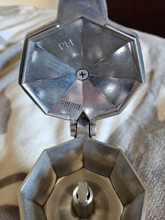 Cafeteira Bialetti 2 chávenas usada