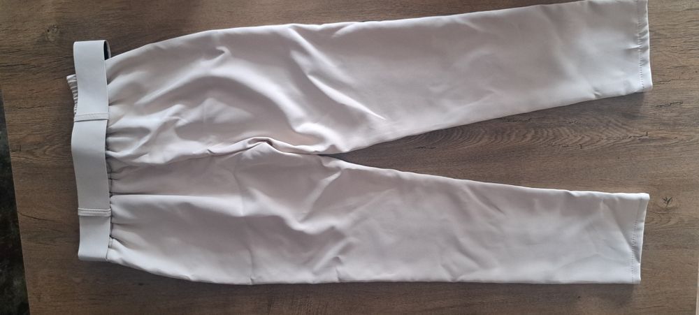 Spodnie garniturowe S/M masełko
