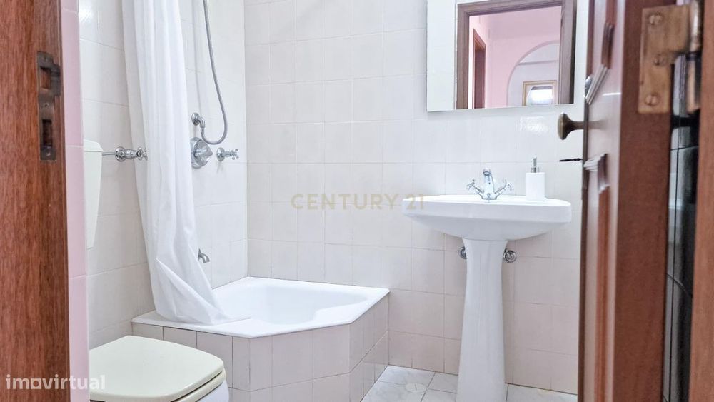 Apartamento T3 em Queluz, Sintra com Vista