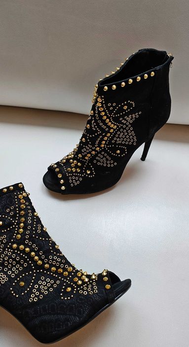 Zara botki bez palców złote nity roz 41