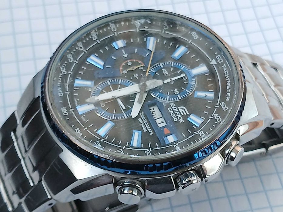 Продам мужские японские часы Casio EFR-549