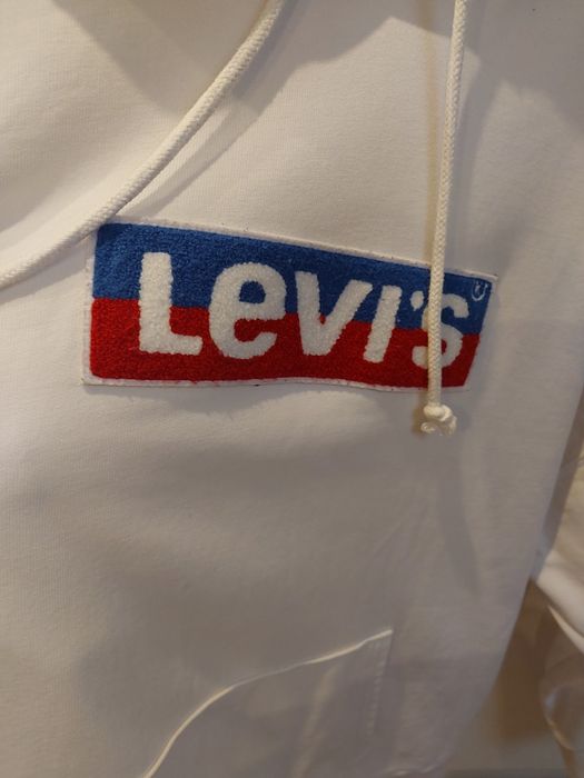 Bluza biała uniwersalna