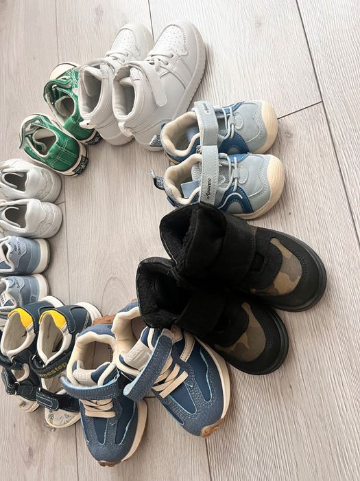 Продам взуття на хлопчика