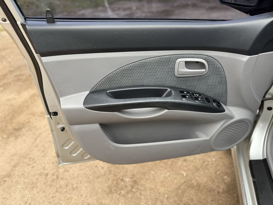 KIA Picanto автомат