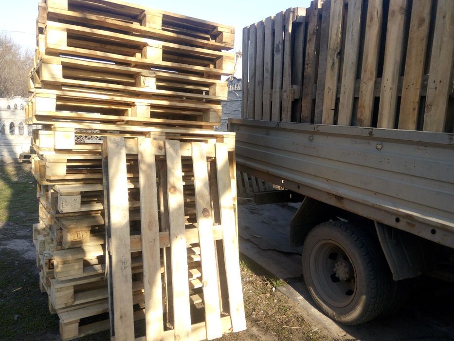 Продам піддони б/у  1200×800
