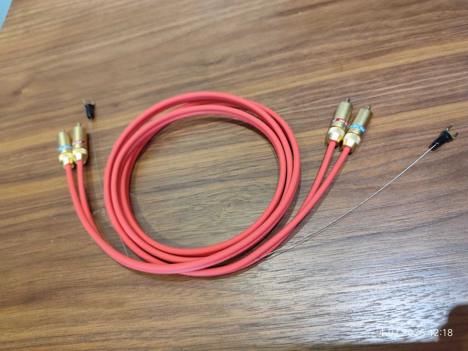 Van den Hul The Isis RCA 1,2m phono - OUTLET