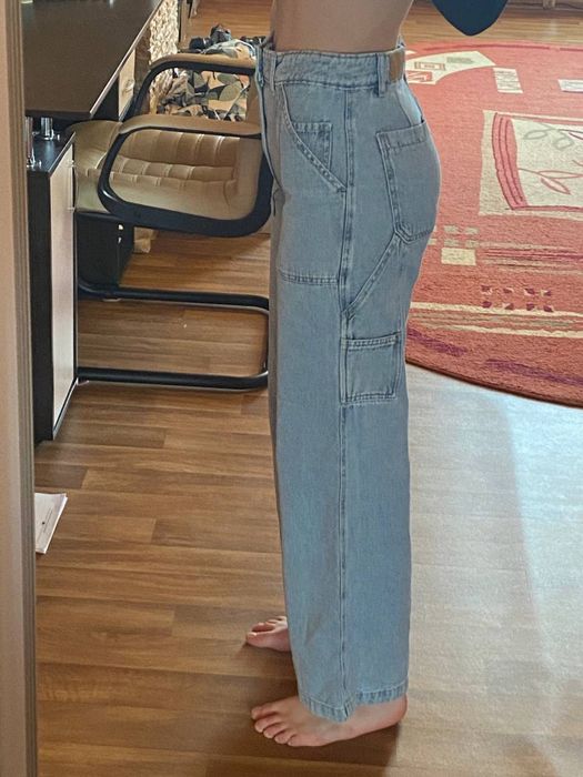 Джинси stradivarius