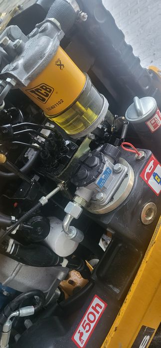 Jcb 8008 stan idealny mały przebieg FV 23% VAT
