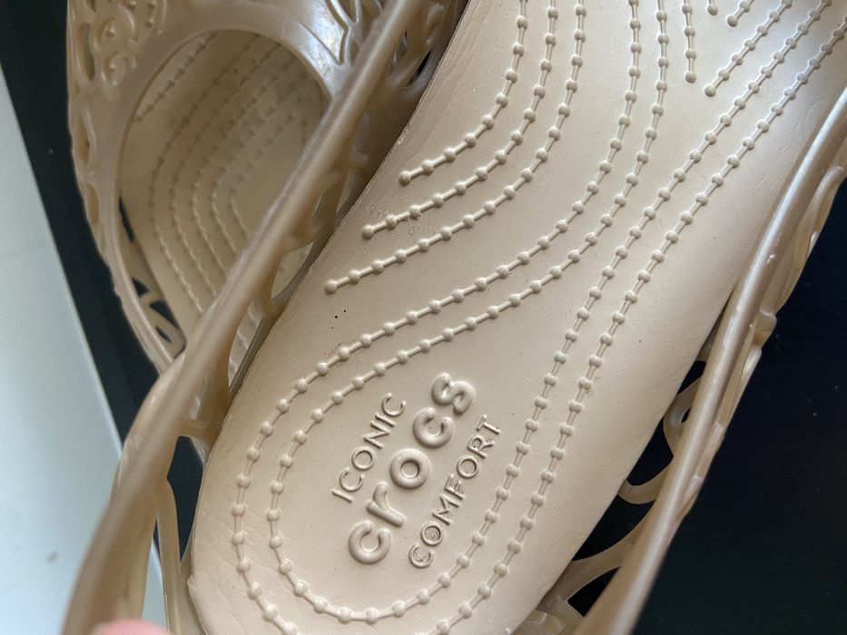 Baleriny Crocs Isabella Jelly r. 39/40 W9