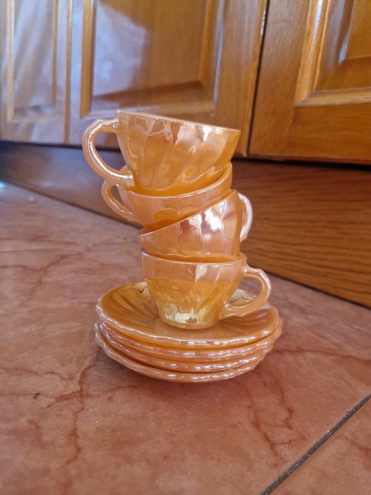 Chavenas de café e bases