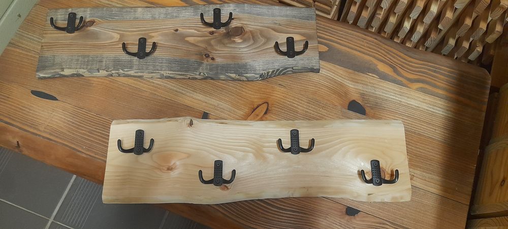 Wieszak drewniany 60cm