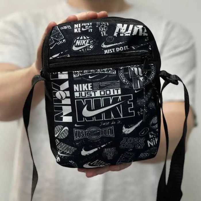 Барсетка через плечо \ сумка мессенджер \ бананка "Nike" Найк