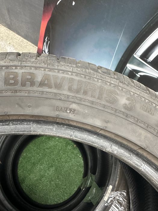 225/45 R17 Barum Bravuris 3 комплект шин летних.