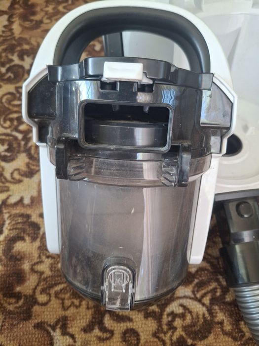 Пилосос BOSCH BGS05A225